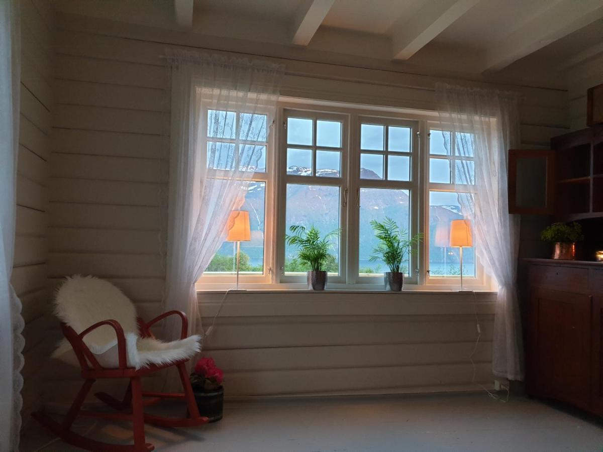 Villa Fjords View Sjøholt Exterior foto